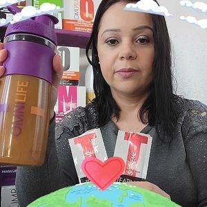 Meet your Posher, Sandy